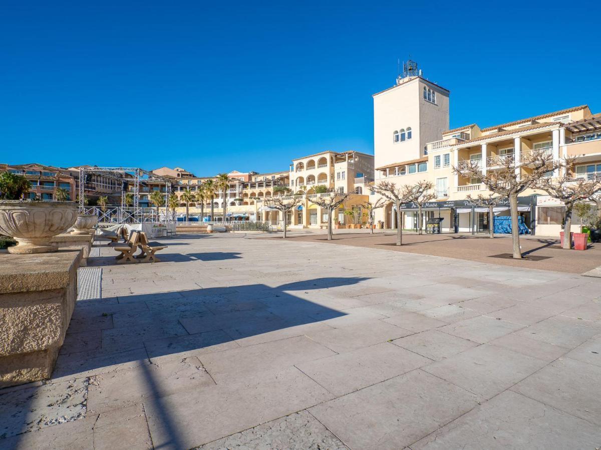 Apartment Village Cap Estérel - Le Village-76 Saint-Raphaël Exterior foto