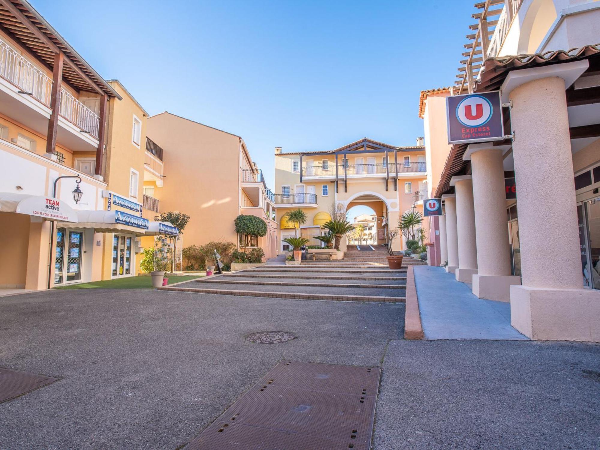 Apartment Village Cap Estérel - Le Village-76 Saint-Raphaël Exterior foto